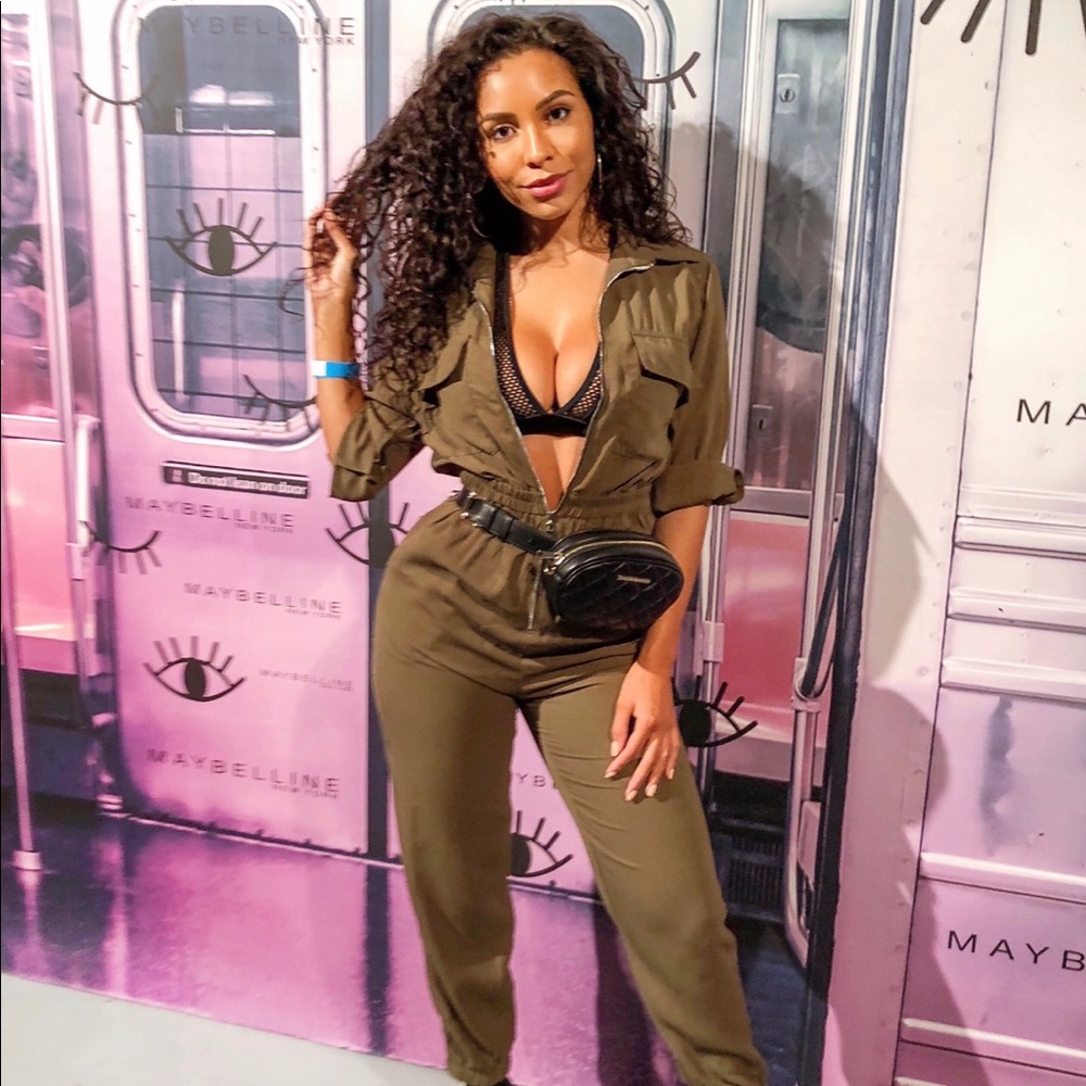 NEW Fashion Nova jumpsuit Size S